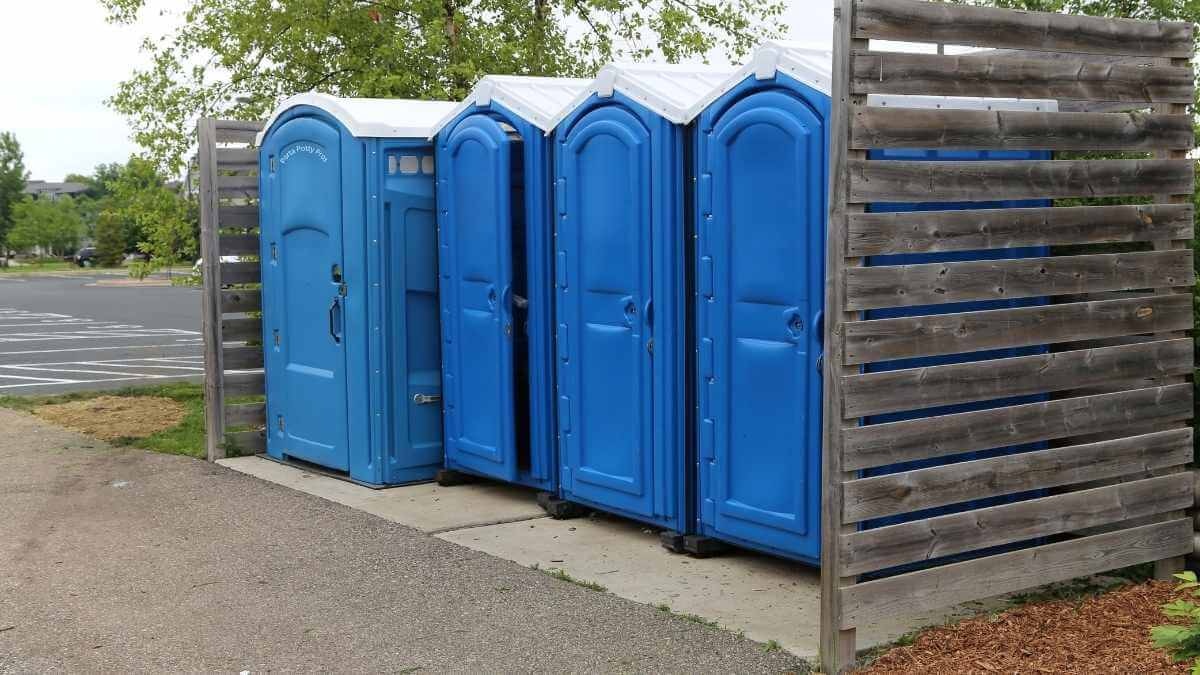 Porta Potty Rental Pros - Quality Portable Restroom Services in Lowell, AR, 72745